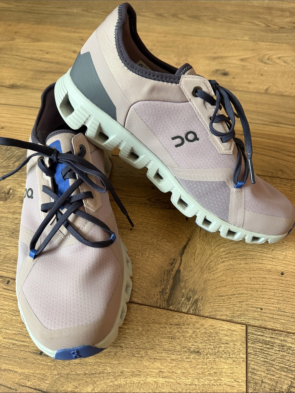 On Running Cloudswift 3 Mauve Cobalt Blue Sneakers Size 10 Helion cloudtec